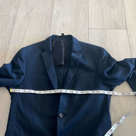 Hugo Boss men’s navy blazer size 40R - Picture 3 of 10